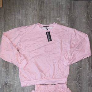 I SAW IT FIRST matching pink sweatsuit